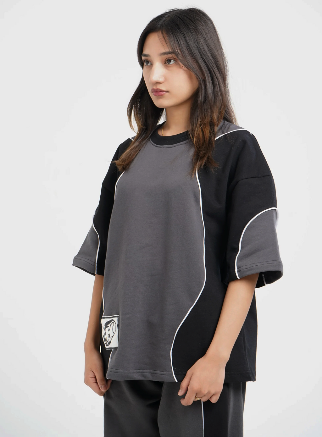 Haze Runner Black Hymns Wear – detail shot, sizes S–XXL
