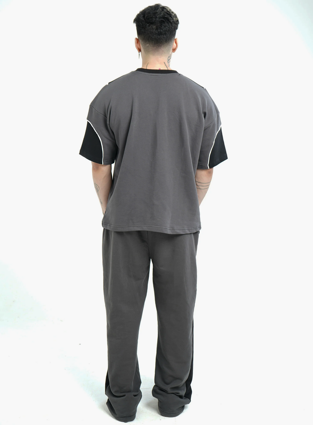 Haze Runner Black Hymns Wear – final alternate view, sizes S–XXL